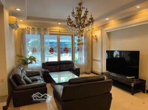 biệt thự saigon pearl cho thuê vừa ở vừa làm văn phòng giá tốt