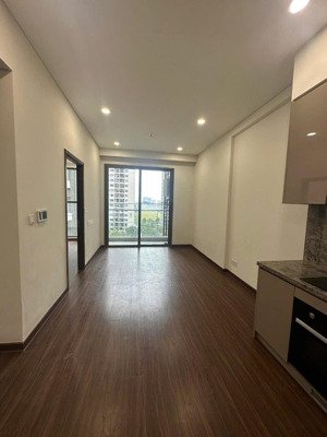 cho thuê gấp! căn 2n bên m2 nội thất nb 55m2, bao phí dv cho khách - giá thuê 8,5 triệu/ tháng