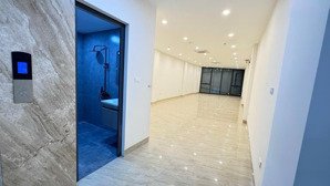 cho thuê văn phòng chùa láng, đống đa dt 110m2 giá 18 triệu/tháng