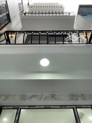 bán nhà trương định 45m x 5t x giá nhỉnh 8.5 tỷ. thang máy, gần ô tô.