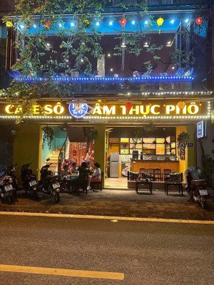 cho thuê cửa hàng siêu hót tại phố hàng gà với diện tích 50m mặt tiền 4m dễ nhận diện thương hiệu