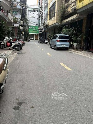 cho thuê mặt bằng kinh doanh huỳnh thúc kháng - đống đa - dt 320m- giá 40tr/tháng có tl