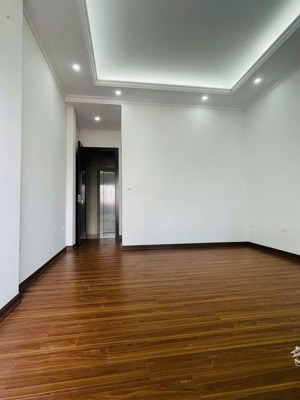 cho thuê nhà mặt phố tại giáp nhất, 24 triệu, 55 m2, 4 tầng, 5pn, 3wc, đẹp, nhiều tiện ích
