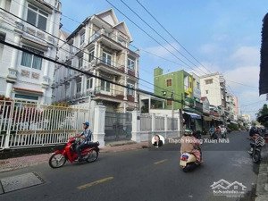 siêu vị trí, mặt tiền đường hùng vương, phường 1, vĩnh long - 5,5m x 16,5m - 3 tầng - chỉ 12,2 tỷ