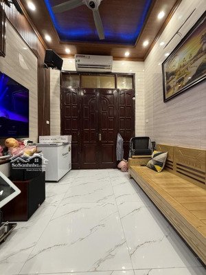 bán nhà cổ nhuế, ở ngay - dân xây chắc chắn, 3 phòng ngủ, dt 36m2, mt 3m, 7.5 tỷ