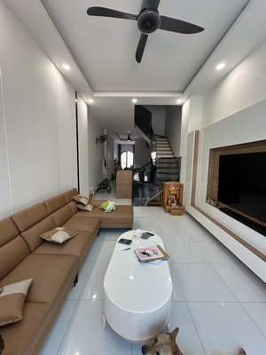 nhà mặt tiền đẹp - phường 6 - tp tân an