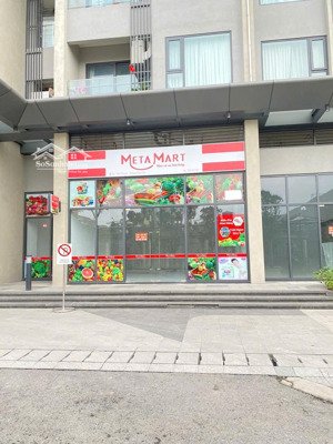 chính chủ cho thuê shop chân đế tòa masteri 6x triệu/tháng, 80m²