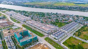 BÁN NHÀ PHỐ 5 TẦNG NGAY ỦY BAN PHƯỜNG HẠC THÀNH ĐỐI DIỆN VINHOMES CHỈ 5,X TỶ