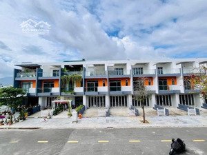 giá 6.4 tỷ sở hữu shophouse mỹ gia gói 8 mặt tiền 27m, dòng tiền đều, kinh doanh tốt. lh 