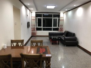 bán căn hộ hoàng anh gold house, dt 110m2, 3 phòng ngủ, 2wc, sổ hồng, giá 3.9 tỷ - lh 