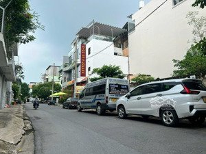 nhà 5x18m (nở hậu 10m) đường nguyễn hữu cảnh, phường 22, quận bình thạnh