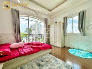 ban công cực thoáng gần cv hoàng văn thụ, sân bay tsn