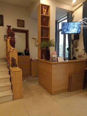 chính chủ bán gấp căn biệt thự 103m2 giang văn minh sát đội cấn, gara 5 chỗ, 5 tầng, 22.9 tỷ