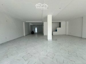 bán tòa nhà 5 tầng đường đồng khởi biên hòa đồng nai. giá 39tỷ999