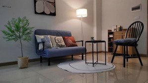 siêu hot !!! giá nào cũng bán tôi cần bán nhanh căn 2 ngủ full đồ , sđcc tại toà xuân mai complex