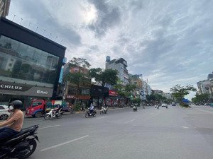cực sốc rẻ.! mặt phố nguyễn thái học. chủ cần bán gấp. 160m. 9 tầng. 79 tỷ