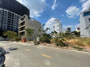 lô 100m2, sổ riêng chỉ 2 tỷ 100tr, hàng hiếm ngay ql51, sát tttm 77ha long thành