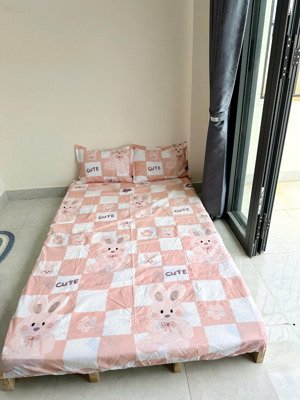 phòng đẹp full nội thất thang máy free toàn bộ dịch vụ trung tâm phú nhuận