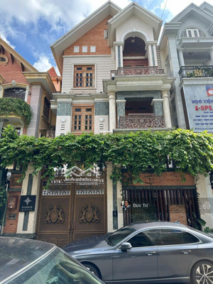 bán nhà mặt tiền rẻ nhất khu phố hoa phan xích long, p2 phú nhuận ngang 8m trệt 3 lầu giá 55 tỷ
