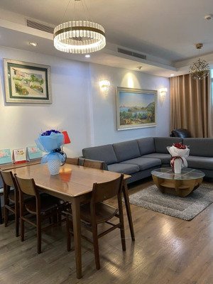 bán căn hộ 2pn - chung cư mipec xuân thủy - full nội thất cao cấp - view thoáng - giá 7x tỷ