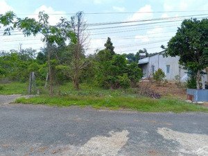 chủ cần tiền đất đẹp 260m², thổ cư sẵn giá rẻ hơn thị trường