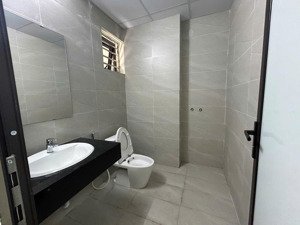 cho thuê nhà mặt phố đắc địa kđt xala hà đông