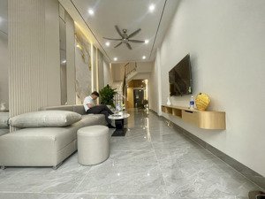 siêu phẩm nhà 3 tầng mới xây 100% đường nhựa 5m lê văn hiến, full nội thất cao cấp, ngũ hành sơn