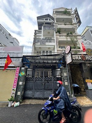 vị trí đắc địa, mặt tiền kinh doanh buôn bán lê văn thọ, p11, gò vấp. dt 4x17m, 4tấm, giá 8.2tỷ