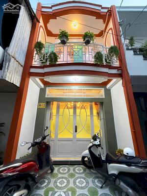 Nhà trệt lầu gần chợ Cái Khế và siêu thị Vincom Hùng Vương