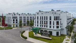 bán suất ngoại giao căn shophouse giáp biển vlasta sầm sơn, 94m2, đã sẵn sổ - 5.9 tỷ