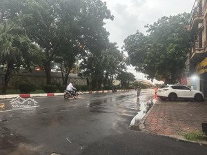 chính chủ gửi bán 75m2 x mt 4,7m full thổ cư tại thôn đìa - nam hồng. ô tô ngủ trong đất.