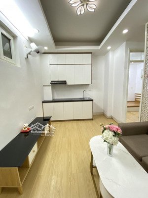 bán chung cư nguyễn trãi, ngay ngã tư sở, 50m, 2 ngủ đẹp, 1.61 tỷ