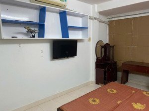 [ nhà 2 tầng hùng vương_ 2 mặt tiền trước sau] hẻm xe máy ra biển 250m giá : 3,2 tỷ