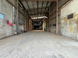 bán xưởng 453m2 mặt tiền dt743 có căn nhà phía sau