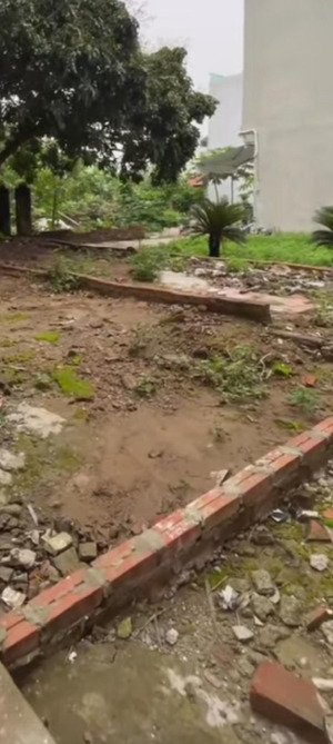 bán đất dt 46m2 yên nghĩa. thửa đất đẹp, vuông vắn, 2 mặt thoáng. trường học, chợ bao quanh tứ phía