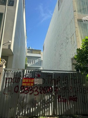 cho thuê đất trống vị trí đẹp - đối diện chung cư đông dân, gần metro an phú