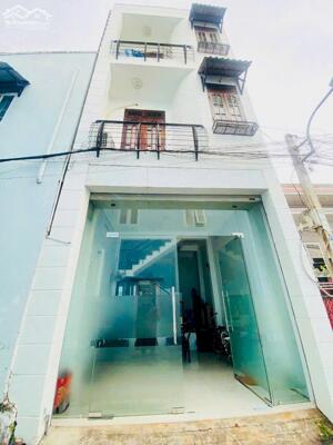 Nhà 2 Mê,TC Diện Tích sử dụng 110m2,hẻm Phạm Ngũ Lão ,gần Trần Phú