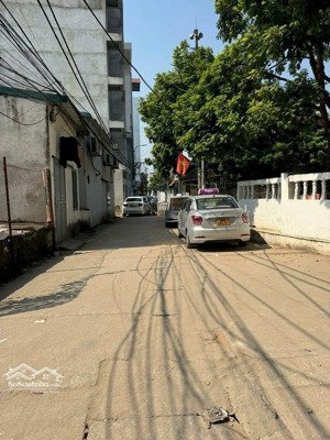 lô góc 2 thoáng . oto tránh , kd tại vân côn -hoài đức . sát đường tỉnh lộ 423 ( 72 cũ )