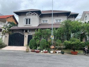 xem ngay ! căn villa eden - nguyễn văn hưởng - compound - có hồ bơi, nt xịn - 338m2 -giá chỉ 105 tỷ