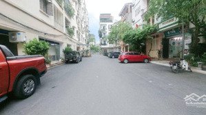 phân lô vip nhất nghĩa đô kinh doanh văn phòng vỉa hè ô tô tránh vị trí siêu đỉnh,