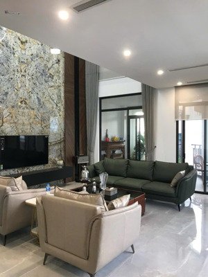 bán liền kề siêu đẹp ở tsq galaxy, 28,5 tỷ, 89,6m2, 6pn, 5wc, giá siêu hời!