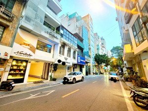 nhà siêu rẻ - cô em cần bán gấp nhà mặt phố yên lạc, hai bà trưng, kinh doanh, dt 205m2 chỉ 40.4 tỷ