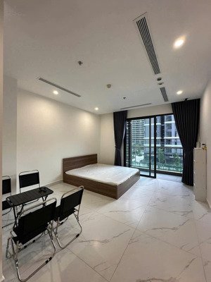 cho thuê studio be7 chỉ 5,5 triệu/tháng tại the beverly - view nội khu đẹp - full nội thất cơ bản