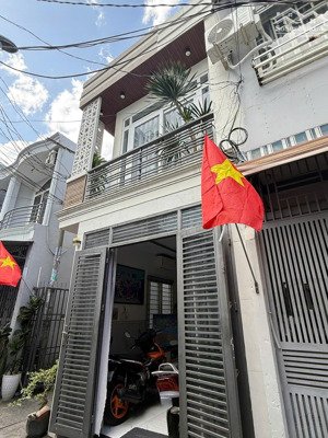 góc 2 mặt tiền, thoáng mát trần thị trọng (cống lỡ), tân bình