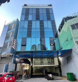 cho thuê nhà mới mt tân sơn nhì, quận tân phú, ngang 8 dài 20m, 1 trệt 5 lầu, thang máy