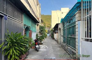 bán nhà đường trường sơn - nha trang gần chung cư ph giá chỉ 3.98 tỷ