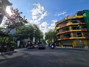bán lô mặt tiền đường a2 ( văn tiến dũng ) vcn phước hải .nha trang . giá chỉ 95tr và 97tr ạ .