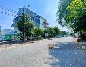 view sông trực diện - 2mt compound khép kín khu trần não q2 10x20m cn 200m2 giá chỉ 70 tỷ xd 3 tầng