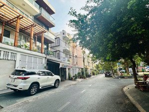 đất hiếm ngang 5.6x19m đường dân chủ,p.bình thọ ngay chung cư moonlight