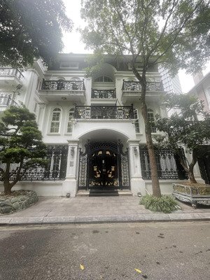 [hiếm] 36 tỷ - 100m2 - biệt thự phương mai - 5 tầng - vỉa hè ô tô tránh - dừng đỗ 24/7 - sổ cất ket